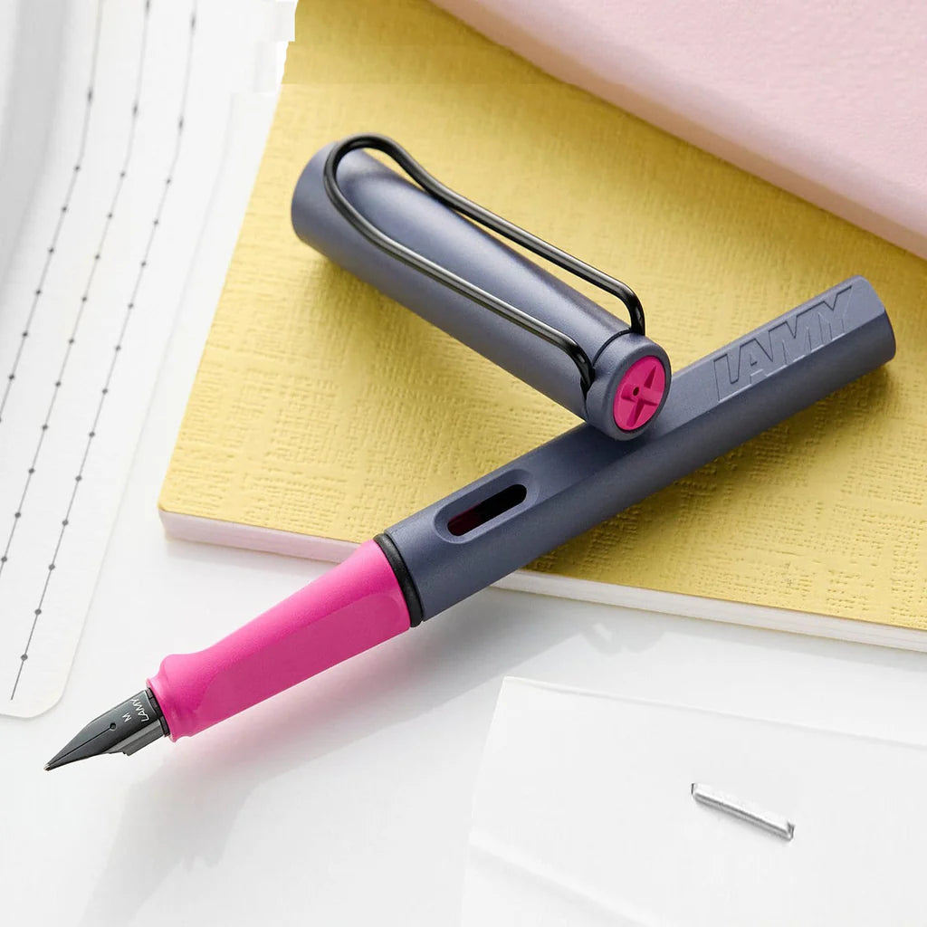 Lamy Safari Pink Cliff Fountain Pen