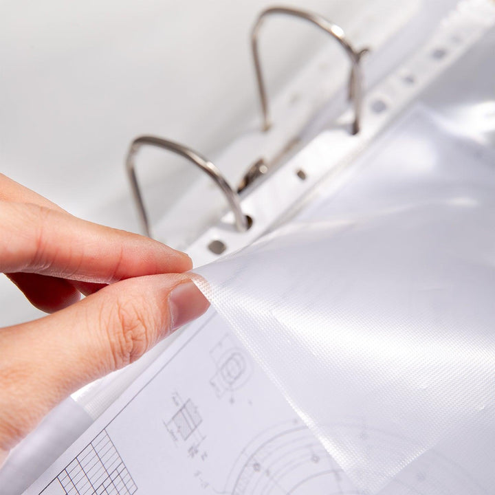 Deli Sheet Protector A4 size 100 pcs Polypropylene material transparent