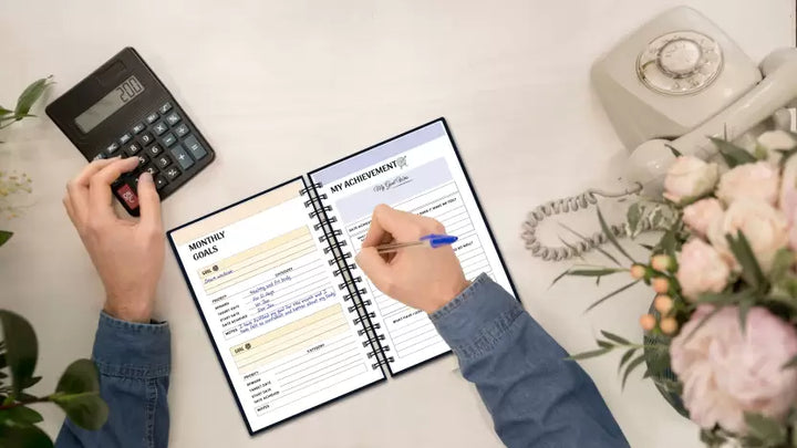 helpful gift for your love one and yourself Creative Convert Budget Planner