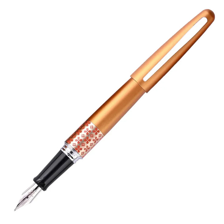 Pilot Metropolitan MR3 Retro Pop Fountain Pen Orange Flower Bbag | India’s Best Online Stationery Store