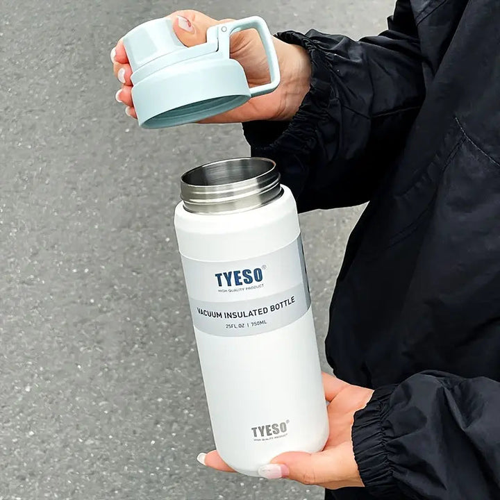 TYESO 900ml Insulated Water Bottle  Stainless Steel Sports Bottle Bbag | India’s Best Online Stationery Store