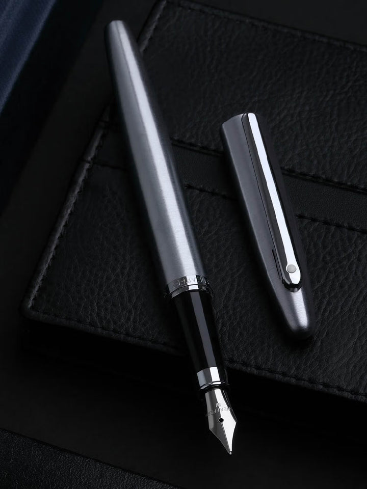Sheaffer VFM 9426 Brushed Chrome Fountain Pen with Chrome Trim