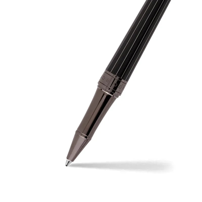 Hugo Boss Gear Ribs Rollerball Pen – WP29994 Bbag | India’s Best Online Stationery Store